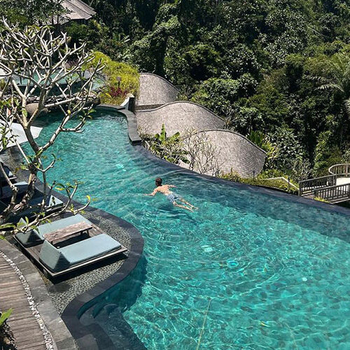 Swimming pool at RYK Yoga retreat – A peaceful oasis for relaxation and rejuvenation.