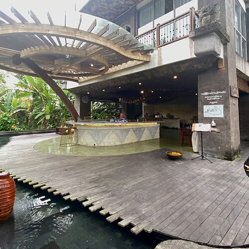 Restaurant at RYK Yoga retreat – Enjoy healthy, nourishing meals in a peaceful setting.
